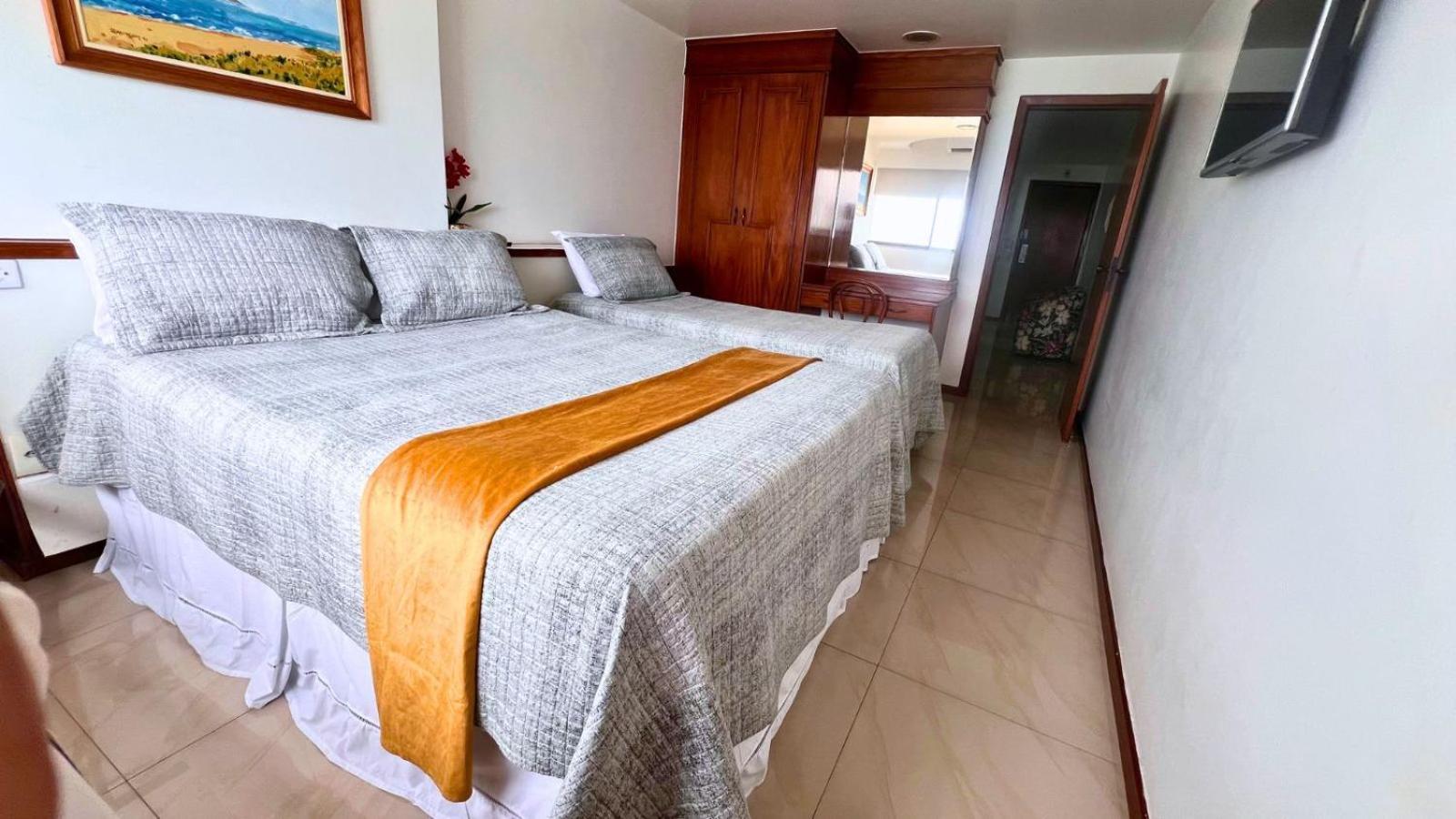 Viva Dias Inesqueciveis No Apartamento Em Frente Ao Mar Praia Da Costa Vila Velha  Eksteriør billede
