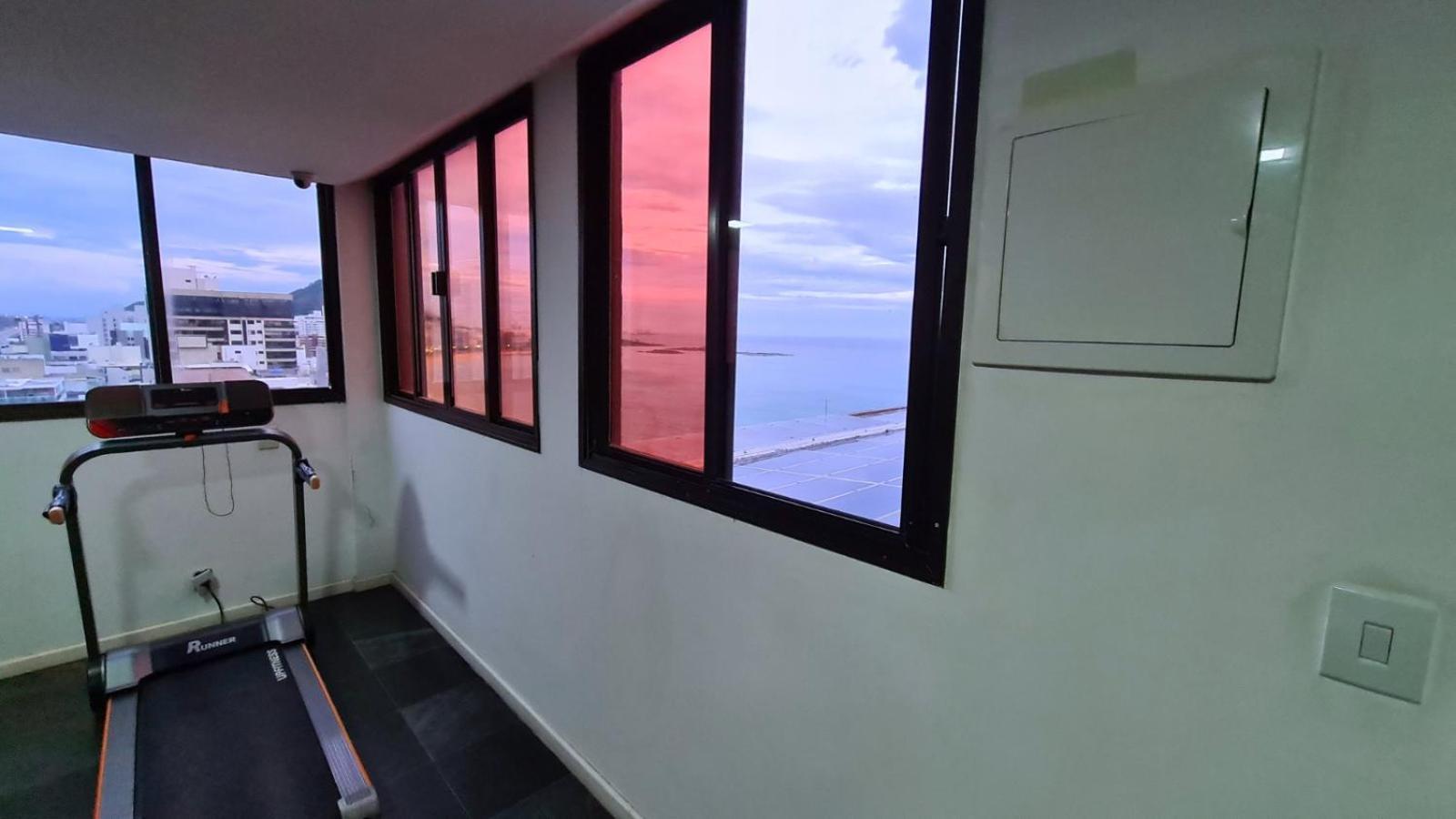Viva Dias Inesqueciveis No Apartamento Em Frente Ao Mar Praia Da Costa Vila Velha  Eksteriør billede
